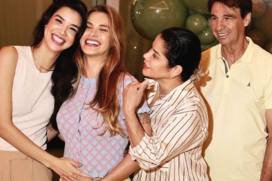 Pai de Andressa Suíta atualiza Instagram como Vovô do ano